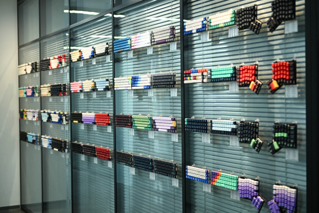 Keyreative Keycaps Display Wall - KAT/ KAM/ Cherry Profile